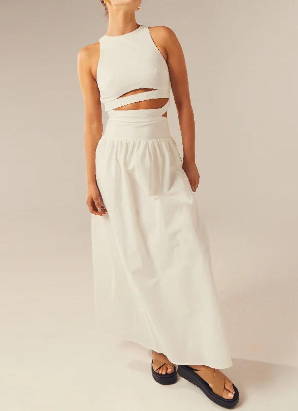 Feminine silhouettes for the modern woman   Meet Me In Majorca Maxi Dress - White